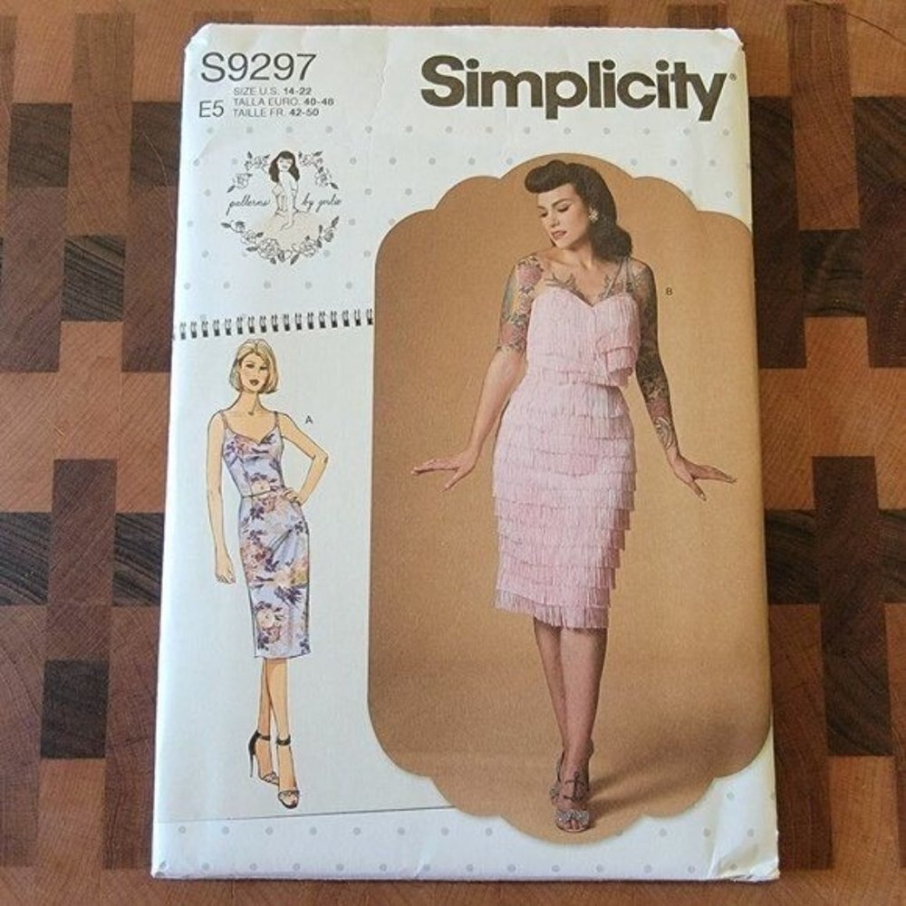 Simplicity 9297 - Uncut - Patterns by Gertie - Sizes 14-22